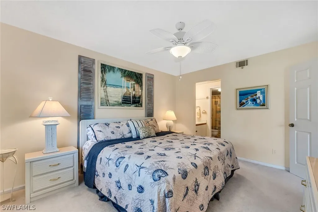 7025 Dennis Circle Naples FL 34104