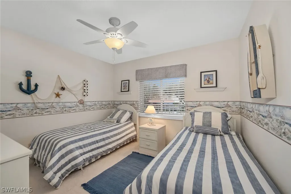 7025 Dennis Circle Naples FL 34104