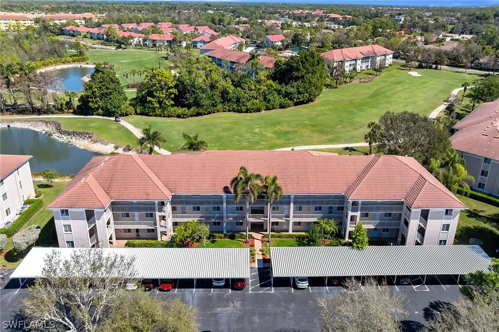 7025 Dennis Circle Naples FL 34104