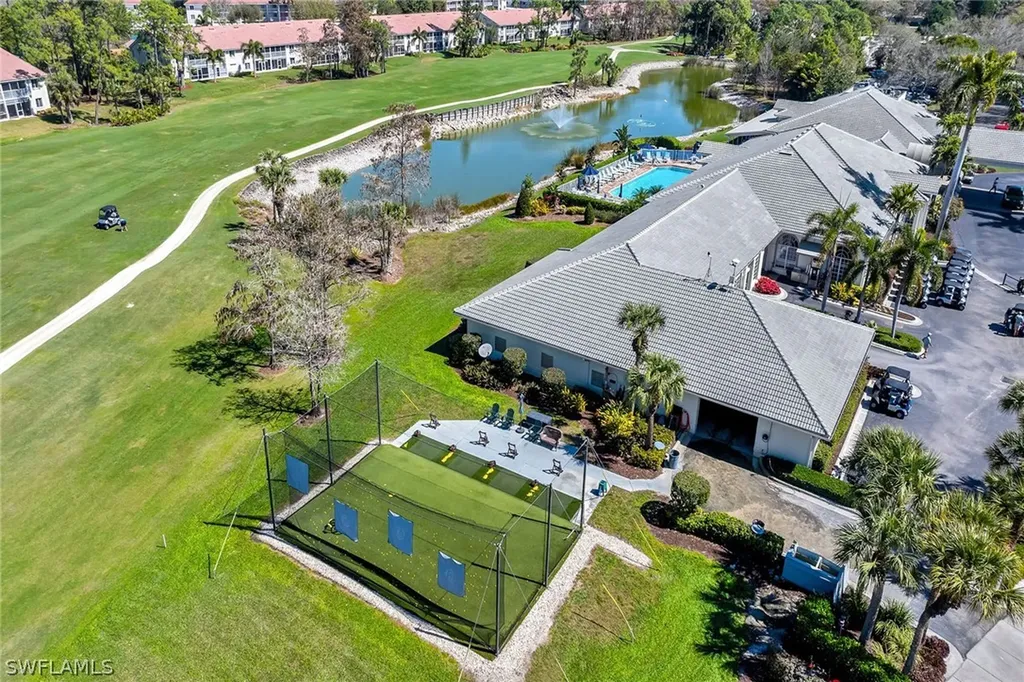 7025 Dennis Circle Naples FL 34104