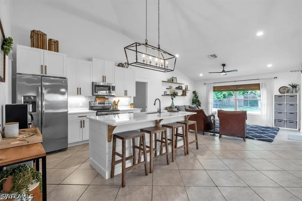 488 Henley Drive Naples FL 34104
