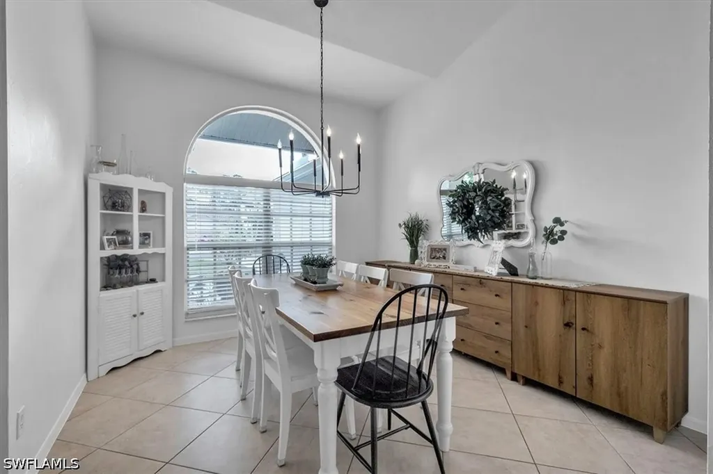 488 Henley Drive Naples FL 34104