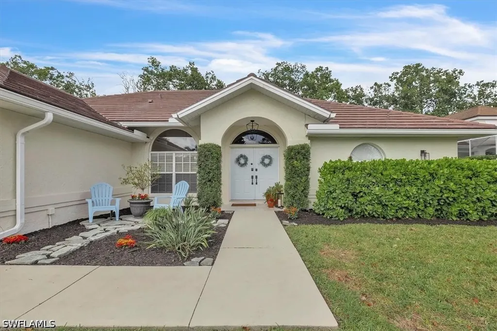 488 Henley Drive Naples FL 34104