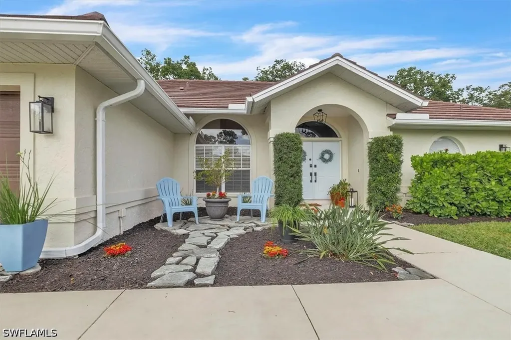 488 Henley Drive Naples FL 34104
