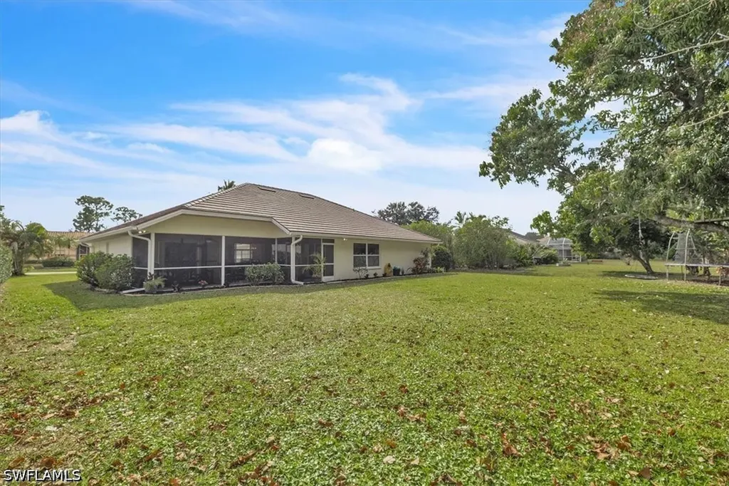 488 Henley Drive Naples FL 34104
