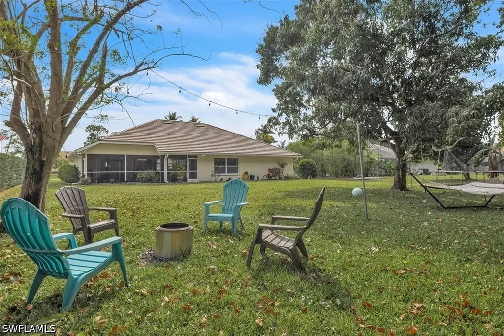 488 Henley Drive Naples FL 34104