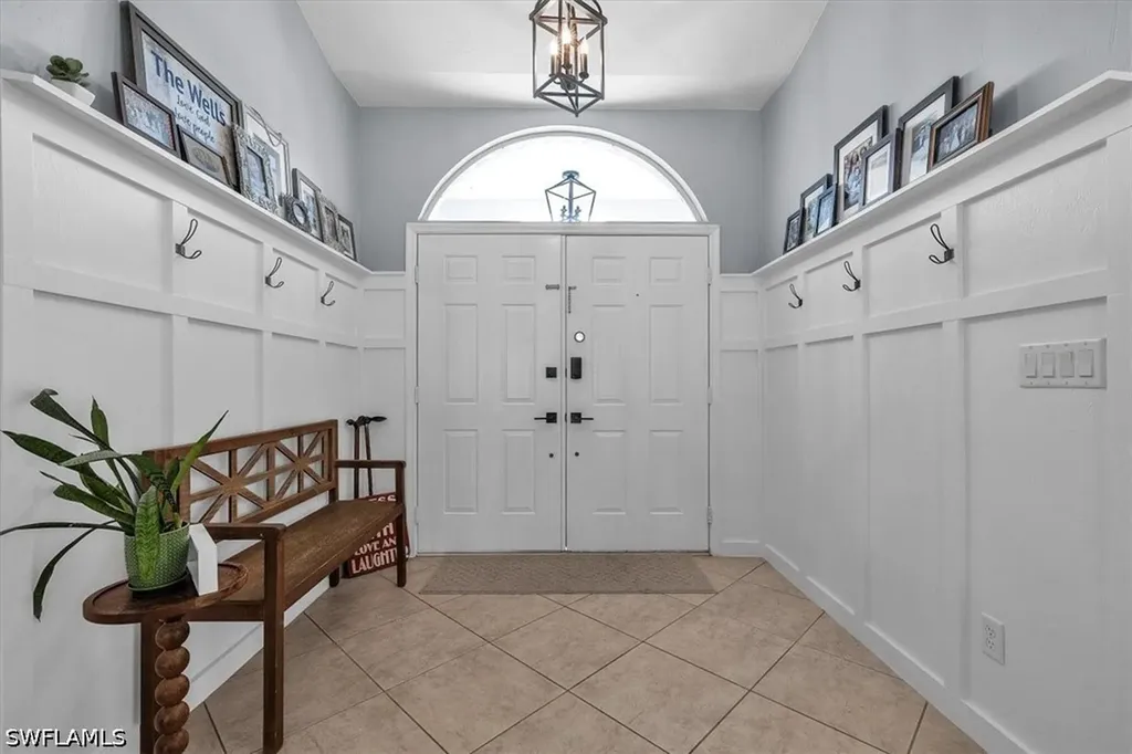 488 Henley Drive Naples FL 34104