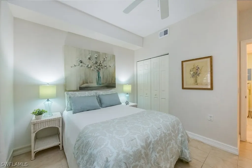 1882 Tarpon Bay Drive S Naples FL 34119