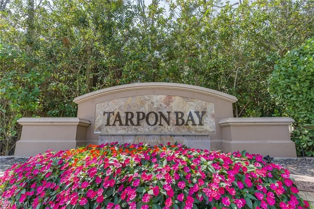 1882 Tarpon Bay Drive S Naples FL 34119