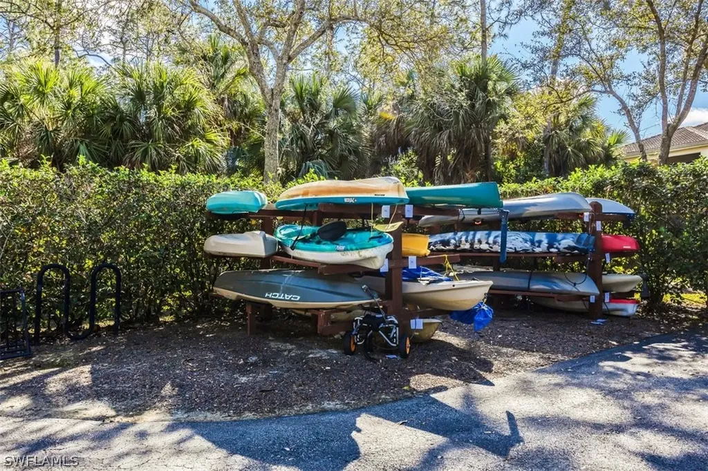 1882 Tarpon Bay Drive S Naples FL 34119