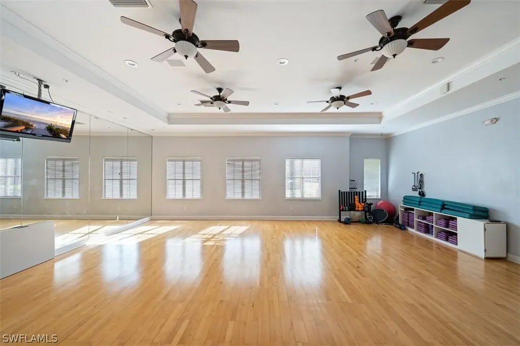1882 Tarpon Bay Drive S Naples FL 34119