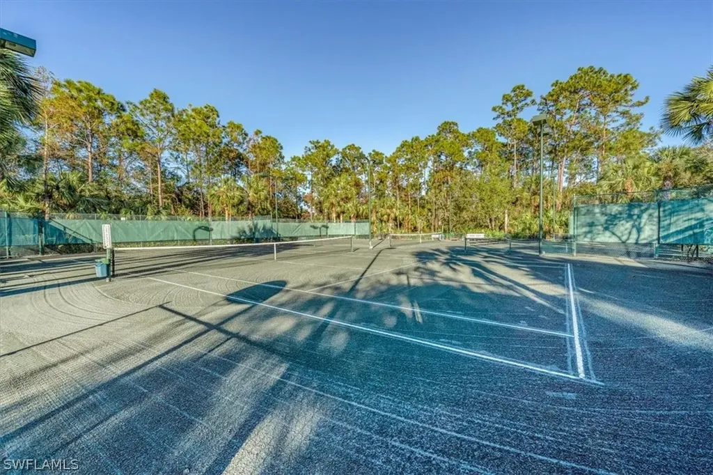 1882 Tarpon Bay Drive S Naples FL 34119