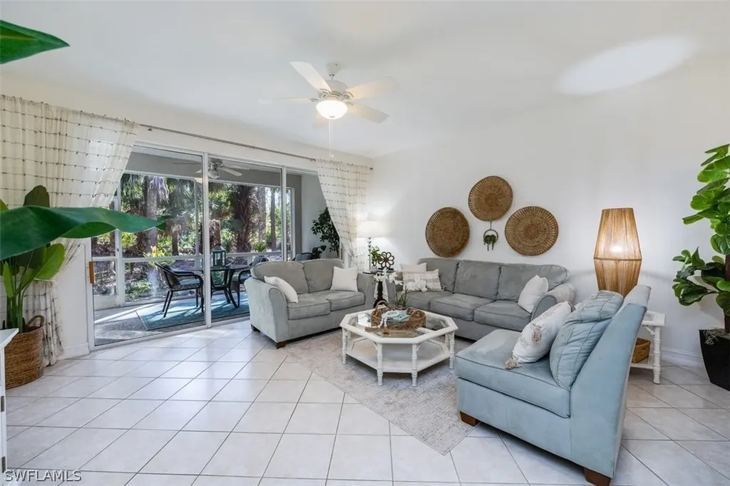 1882 Tarpon Bay Drive S Naples FL 34119