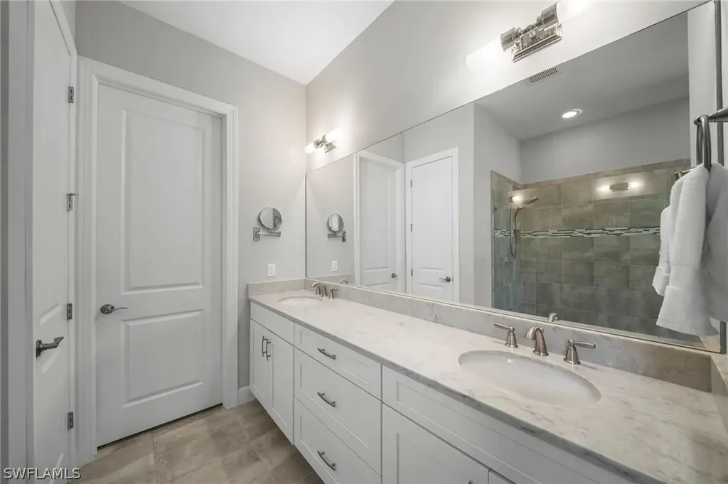 9345 Terresina Drive Naples FL 34119