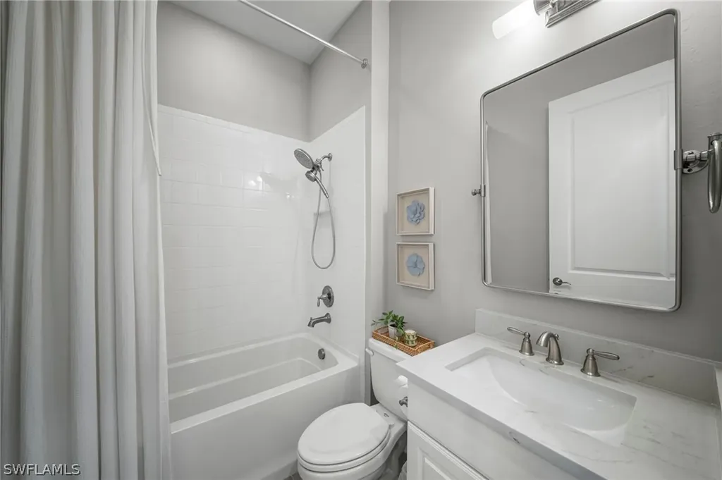 9345 Terresina Drive Naples FL 34119