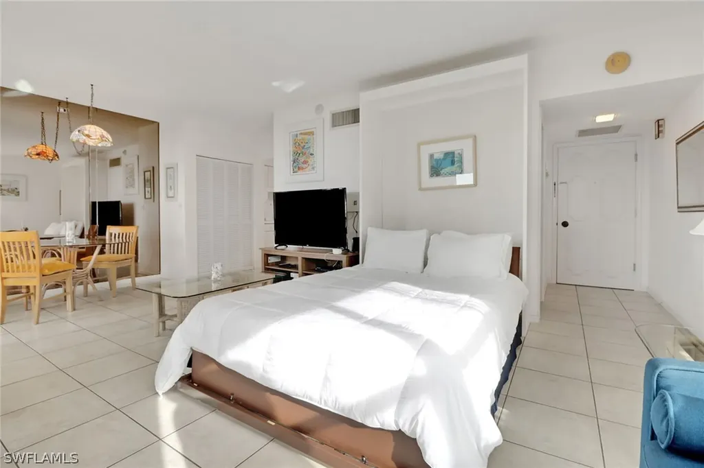 220 Seaview Court Marco Island FL 34145