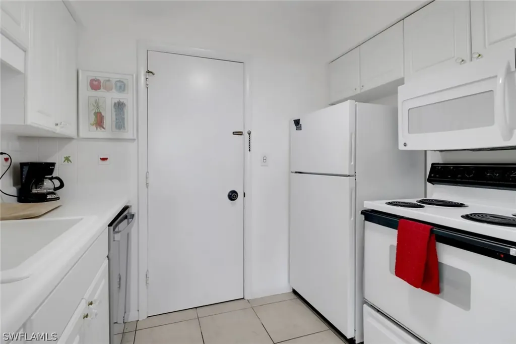 220 Seaview Court Marco Island FL 34145