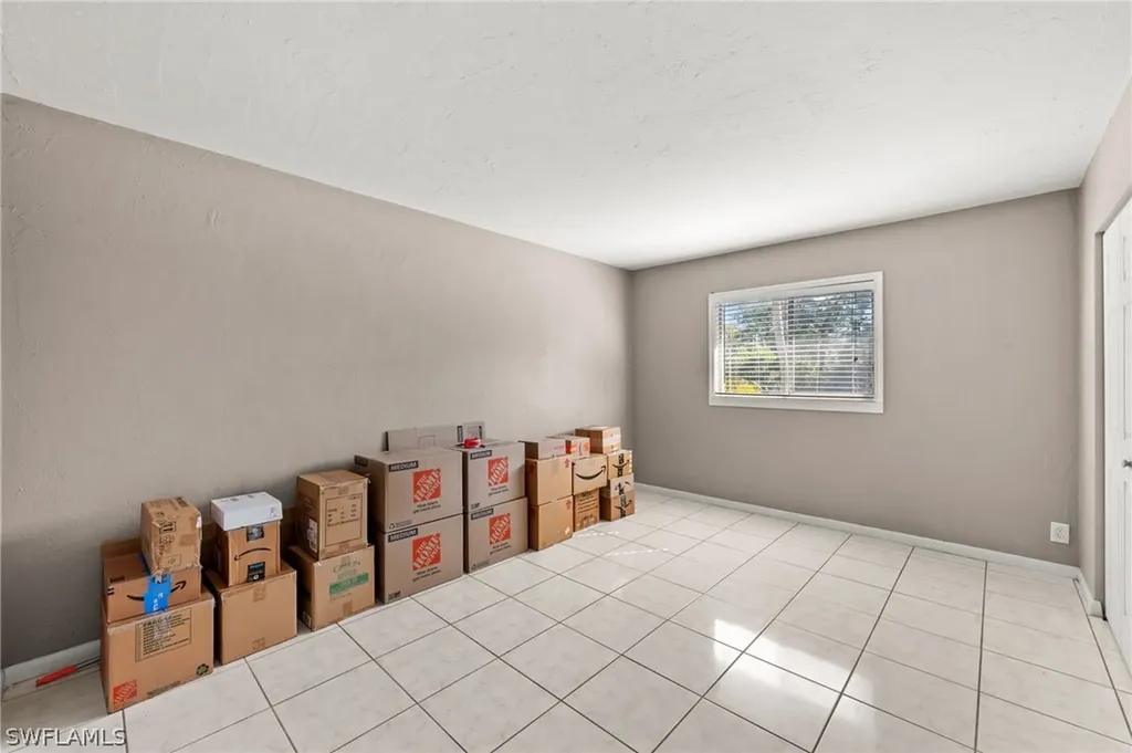 27260 Horne Avenue Bonita Springs FL 34135