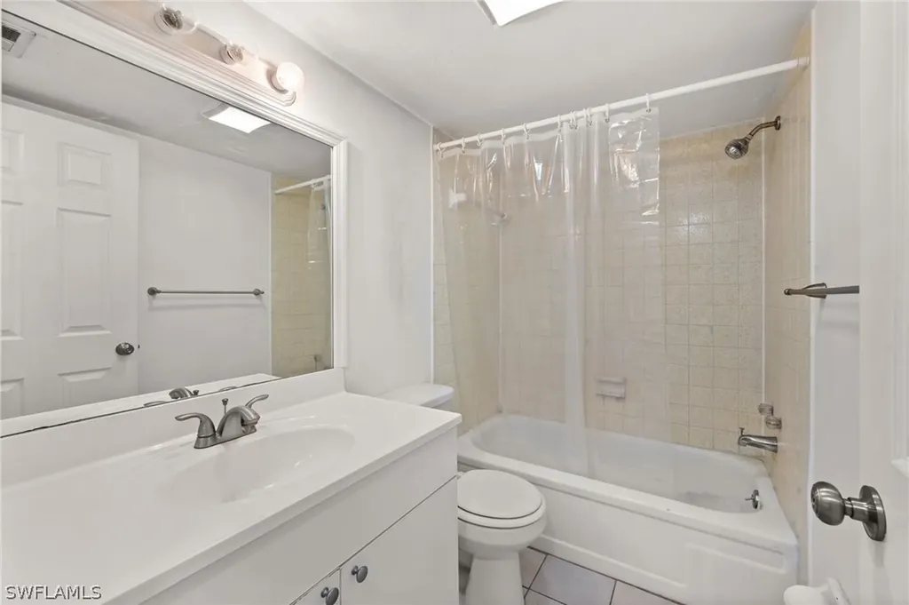 27260 Horne Avenue Bonita Springs FL 34135