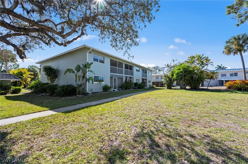27260 Horne Avenue Bonita Springs FL 34135