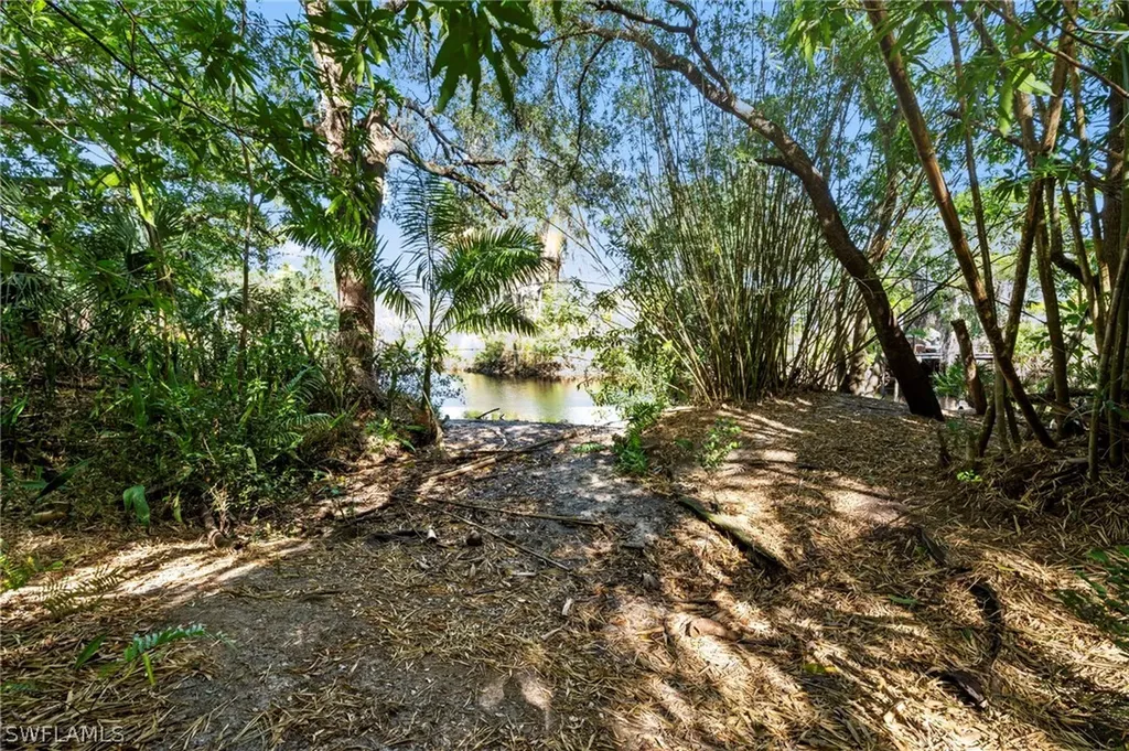 27260 Horne Avenue Bonita Springs FL 34135