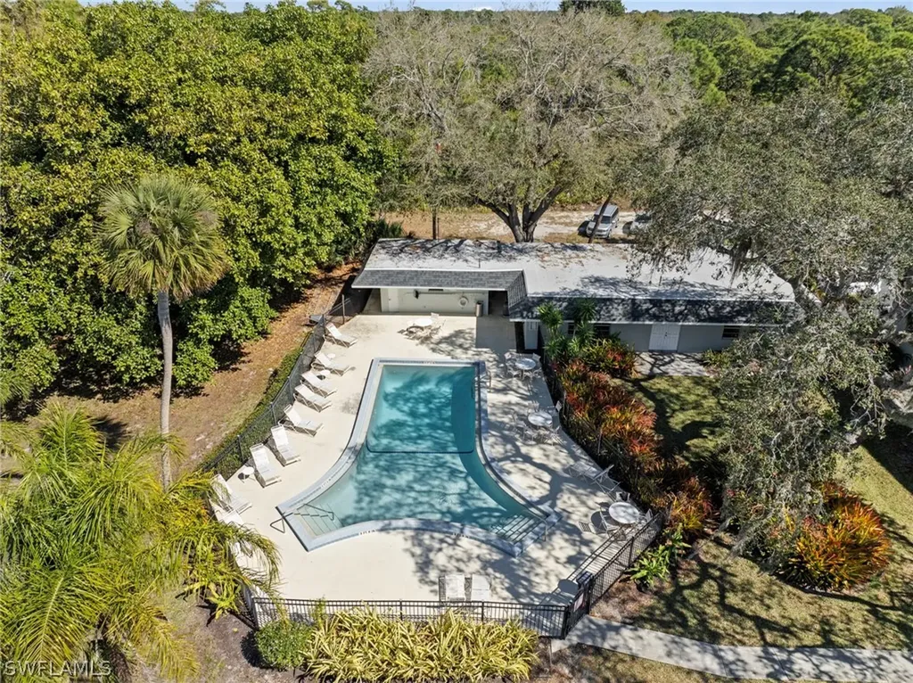27260 Horne Avenue Bonita Springs FL 34135