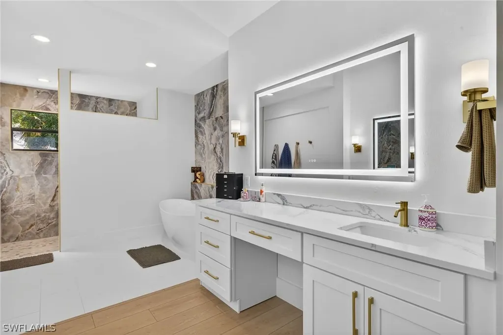 3809 Woodlake Drive Bonita Springs FL 34134