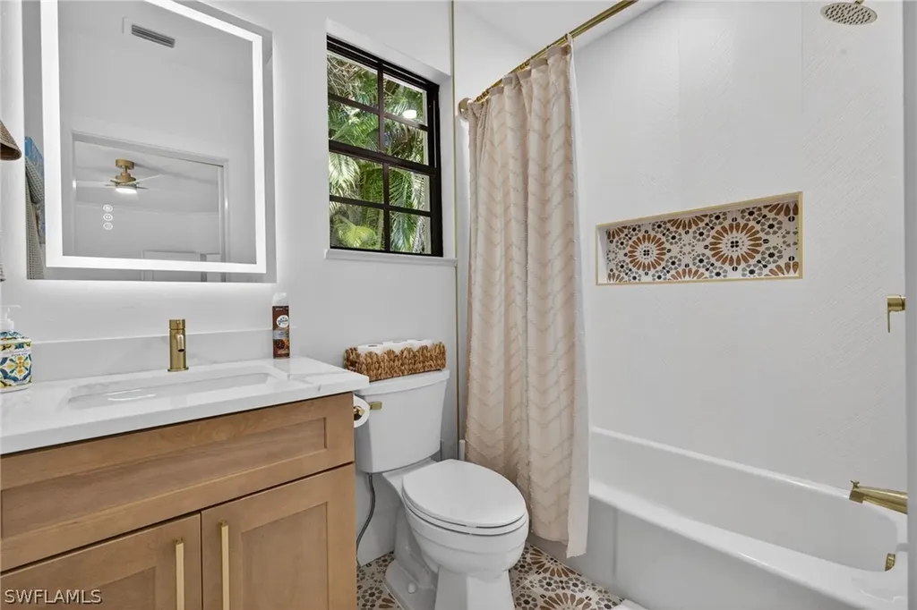 3809 Woodlake Drive Bonita Springs FL 34134