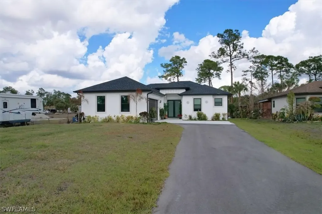 2963 40th Avenue SE Naples FL 34117
