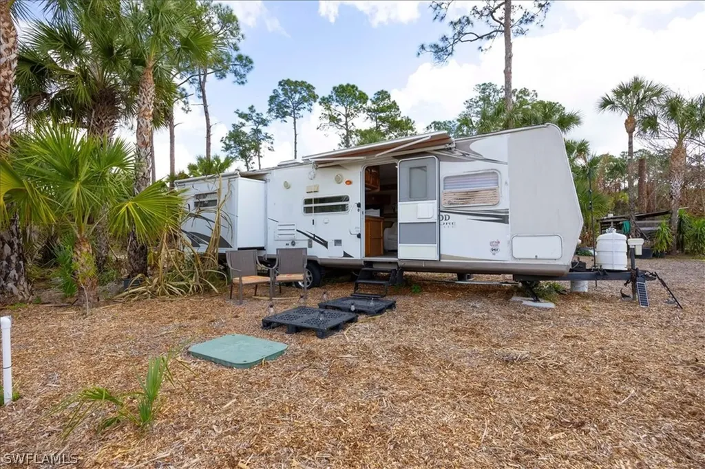 2963 40th Avenue SE Naples FL 34117