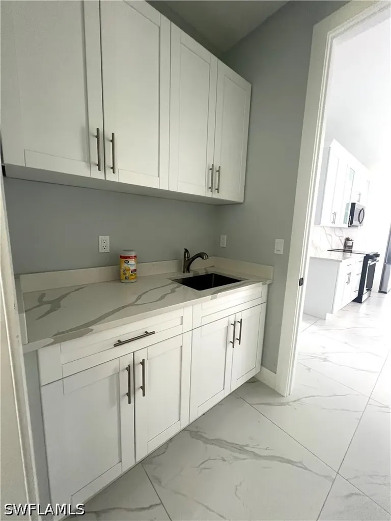 2963 40th Avenue SE Naples FL 34117