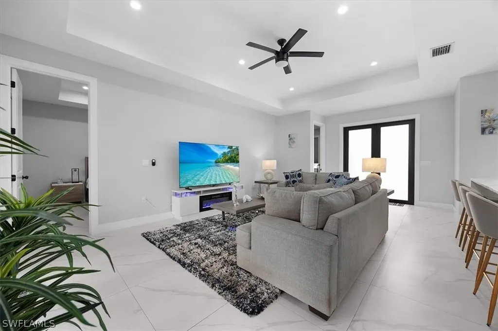 2963 40th Avenue SE Naples FL 34117