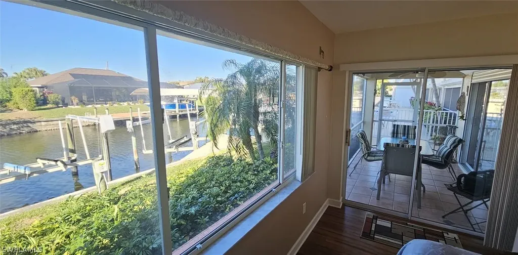 925 SW 47th Terrace Cape Coral FL 33914
