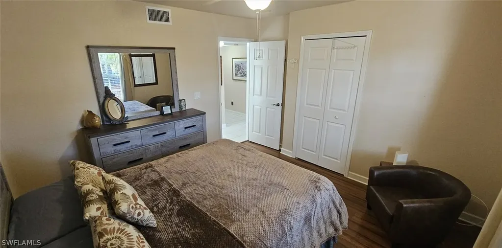 925 SW 47th Terrace Cape Coral FL 33914