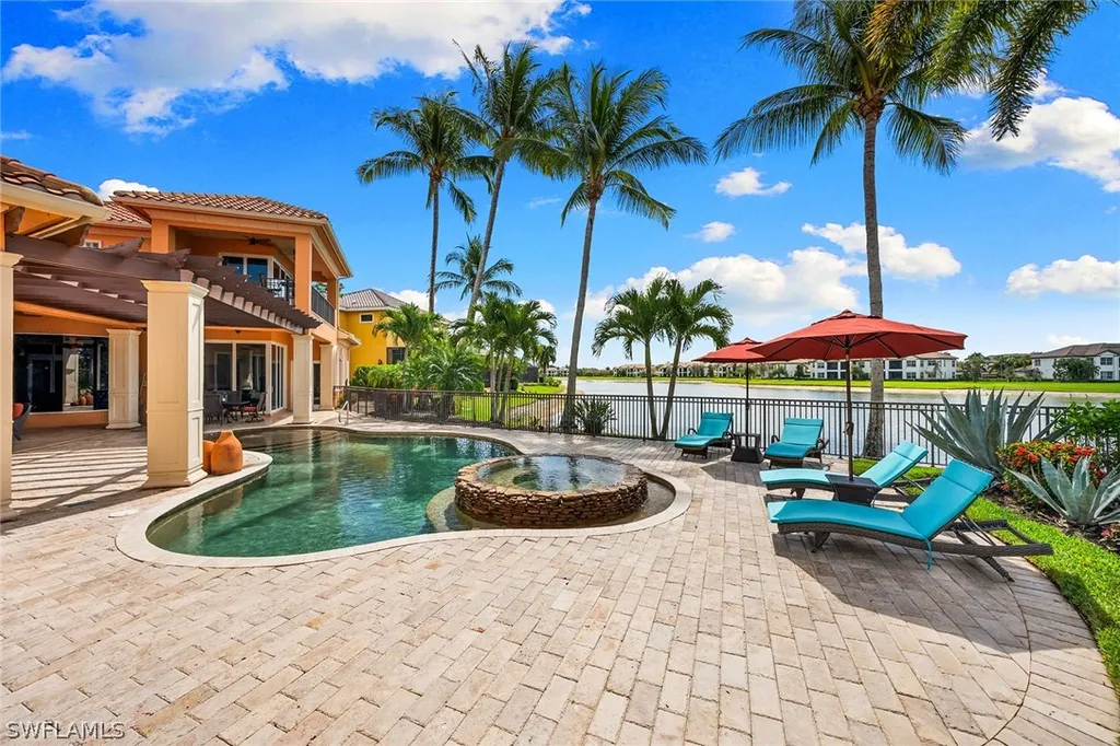 7542 Snead Court Naples FL 34113