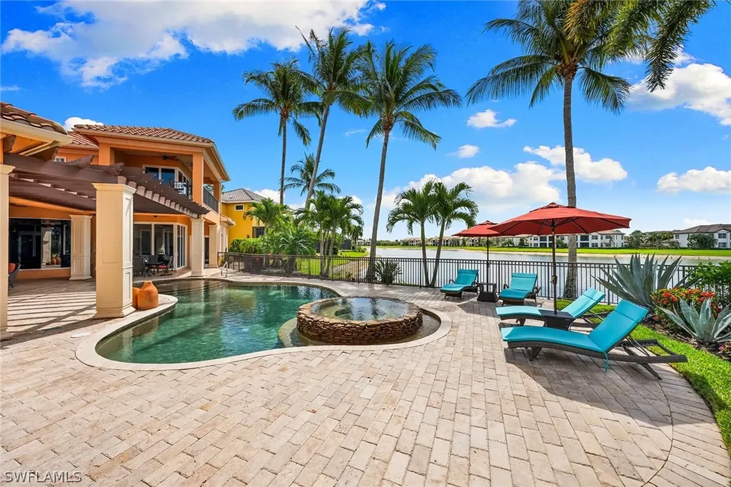 7542 Snead Court Naples FL 34113