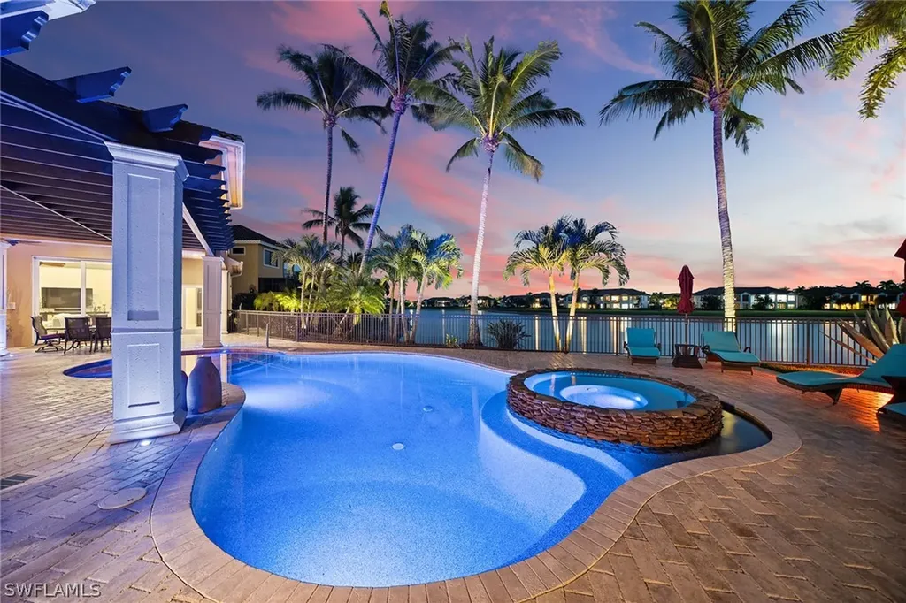 7542 Snead Court Naples FL 34113