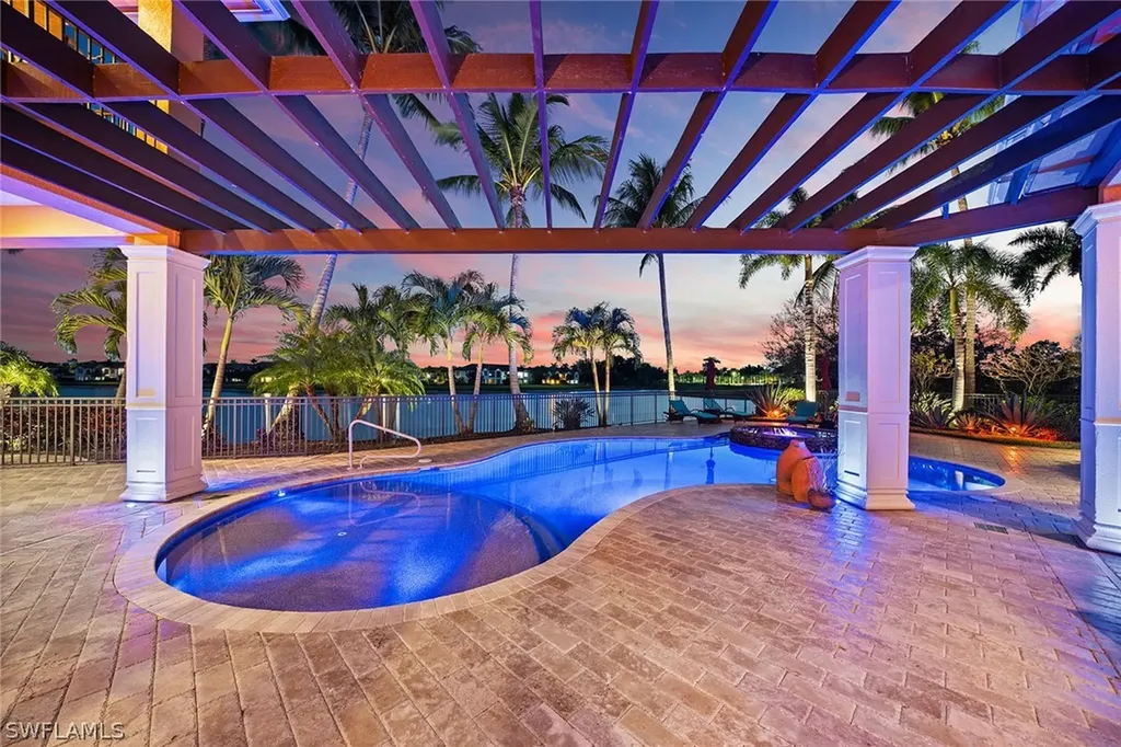 7542 Snead Court Naples FL 34113