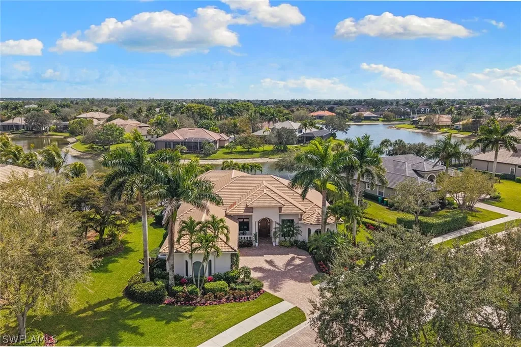 7506 Hogan Court Naples FL 34113