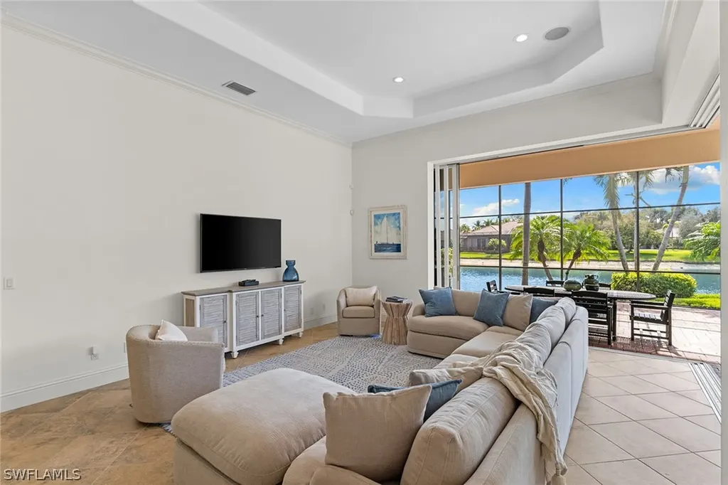 7506 Hogan Court Naples FL 34113