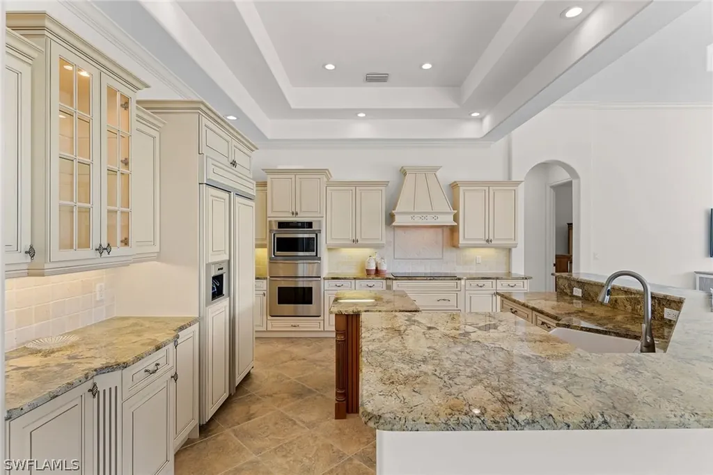 7506 Hogan Court Naples FL 34113