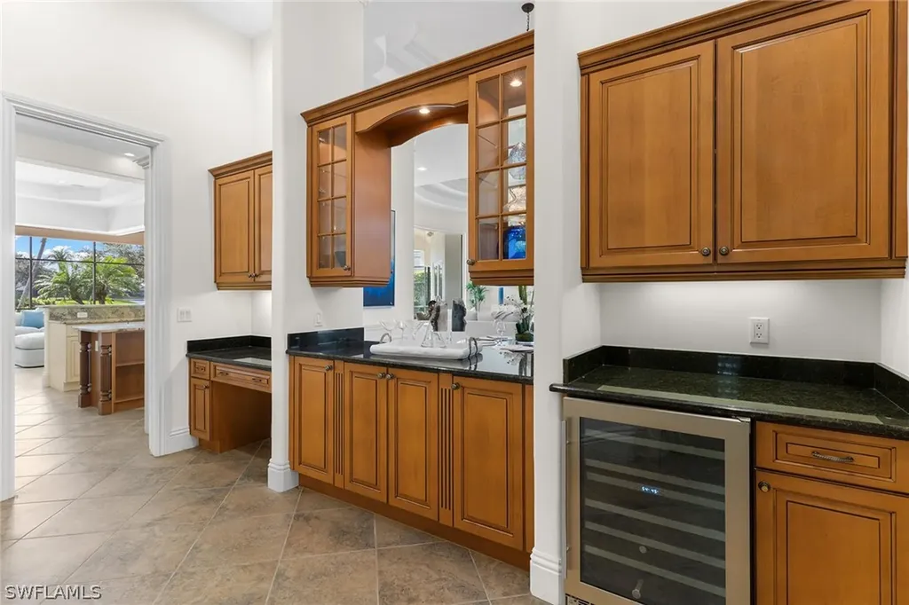 7506 Hogan Court Naples FL 34113