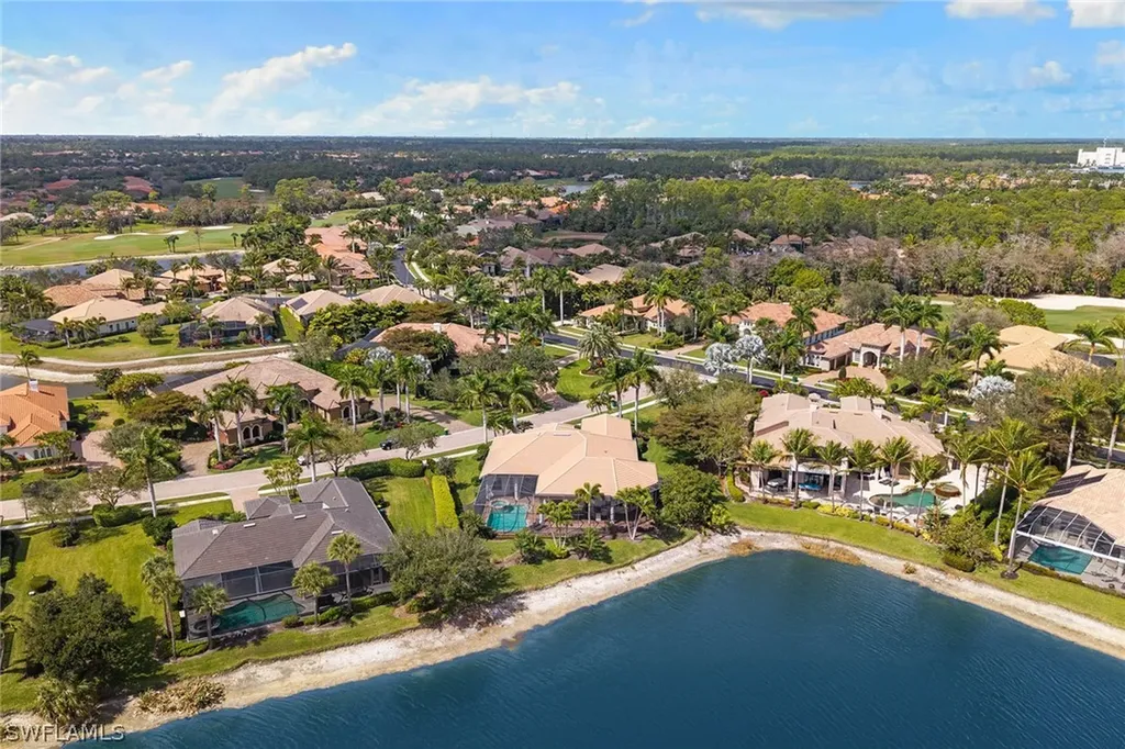 7506 Hogan Court Naples FL 34113