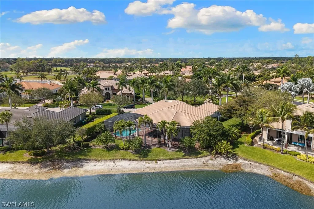 7506 Hogan Court Naples FL 34113