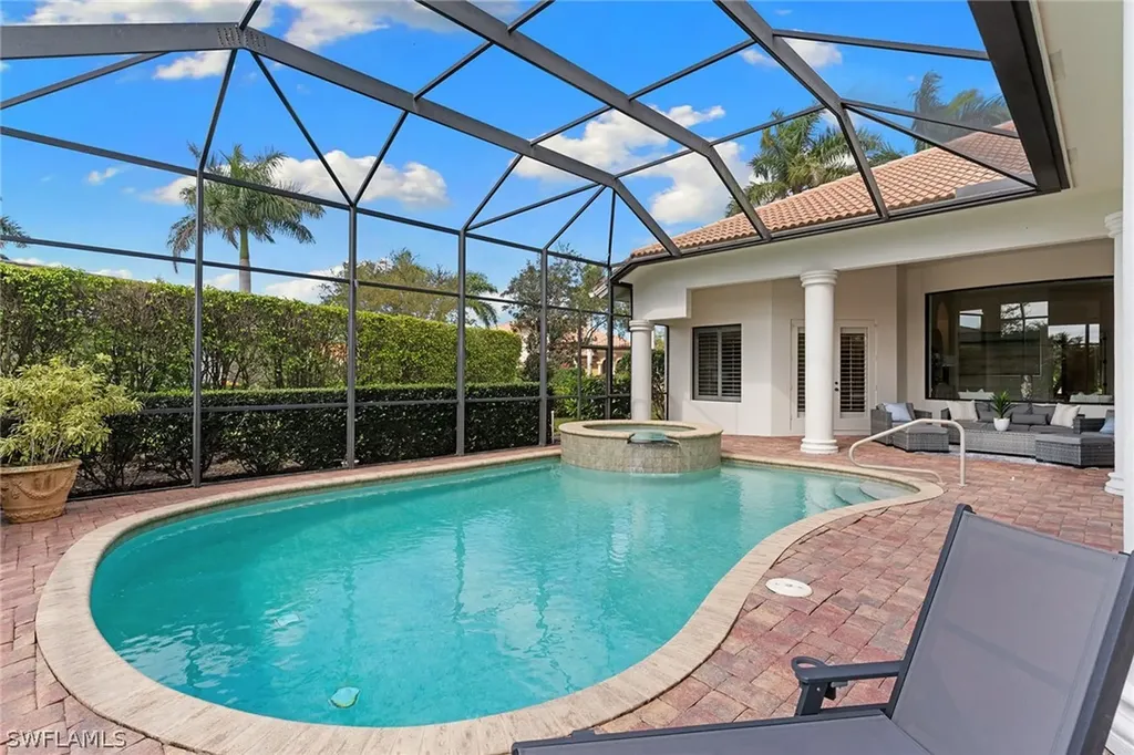 7506 Hogan Court Naples FL 34113