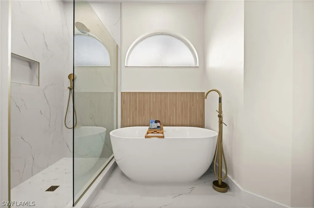 8841 Springwood Court Bonita Springs FL 34135