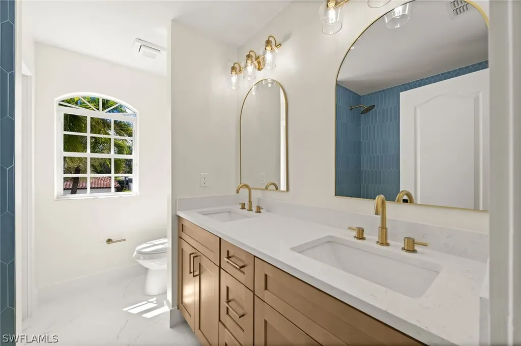 8841 Springwood Court Bonita Springs FL 34135