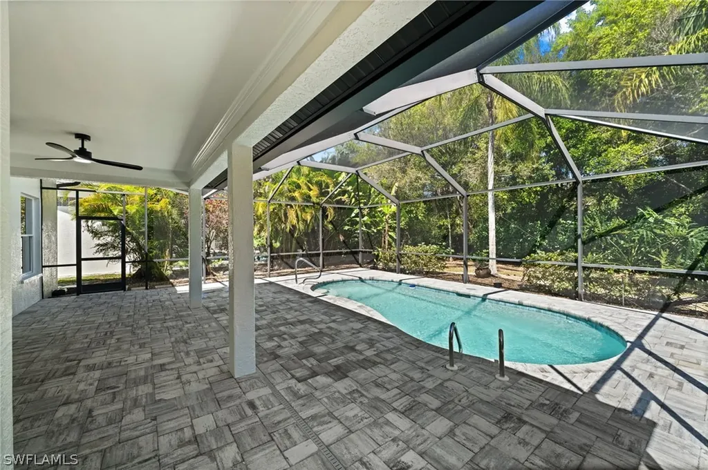 8841 Springwood Court Bonita Springs FL 34135