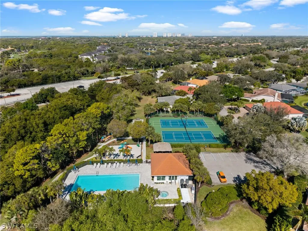 8841 Springwood Court Bonita Springs FL 34135