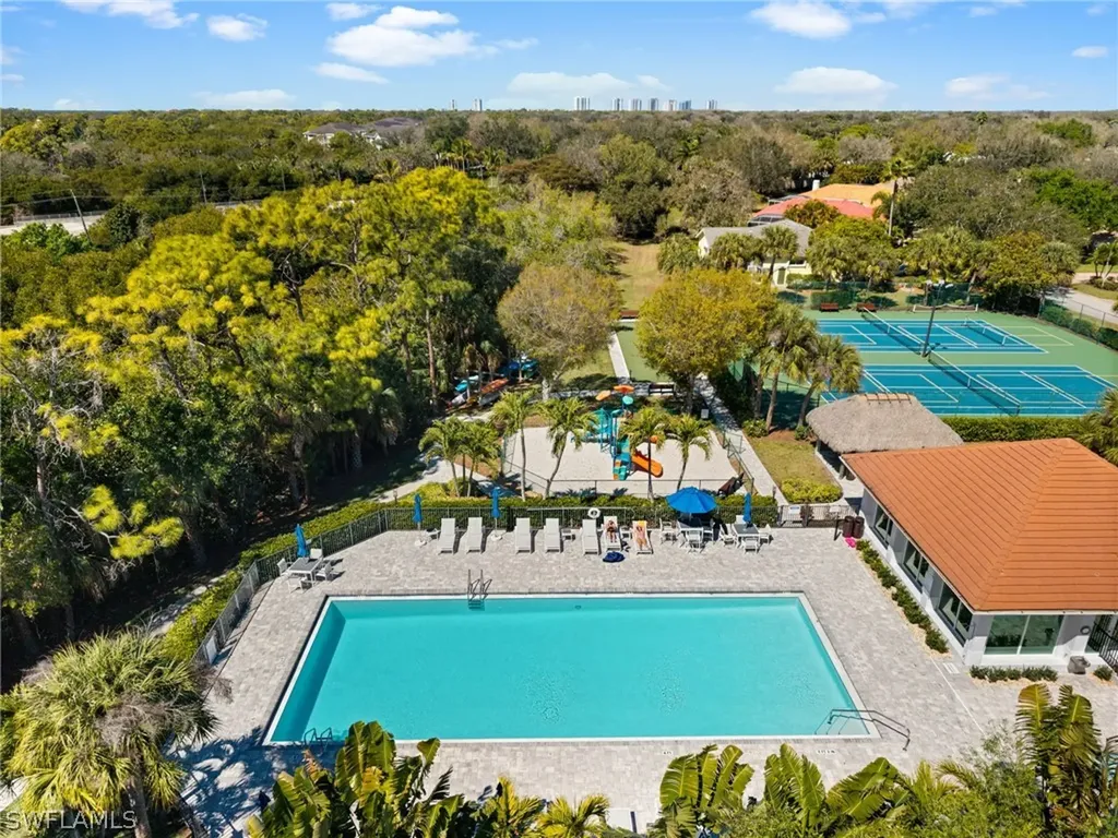 8841 Springwood Court Bonita Springs FL 34135